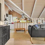 펜션 Three-bedroom In Sydals *