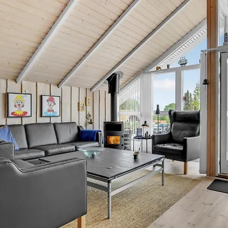 3 Bedroom Gorgeous In Sydals *